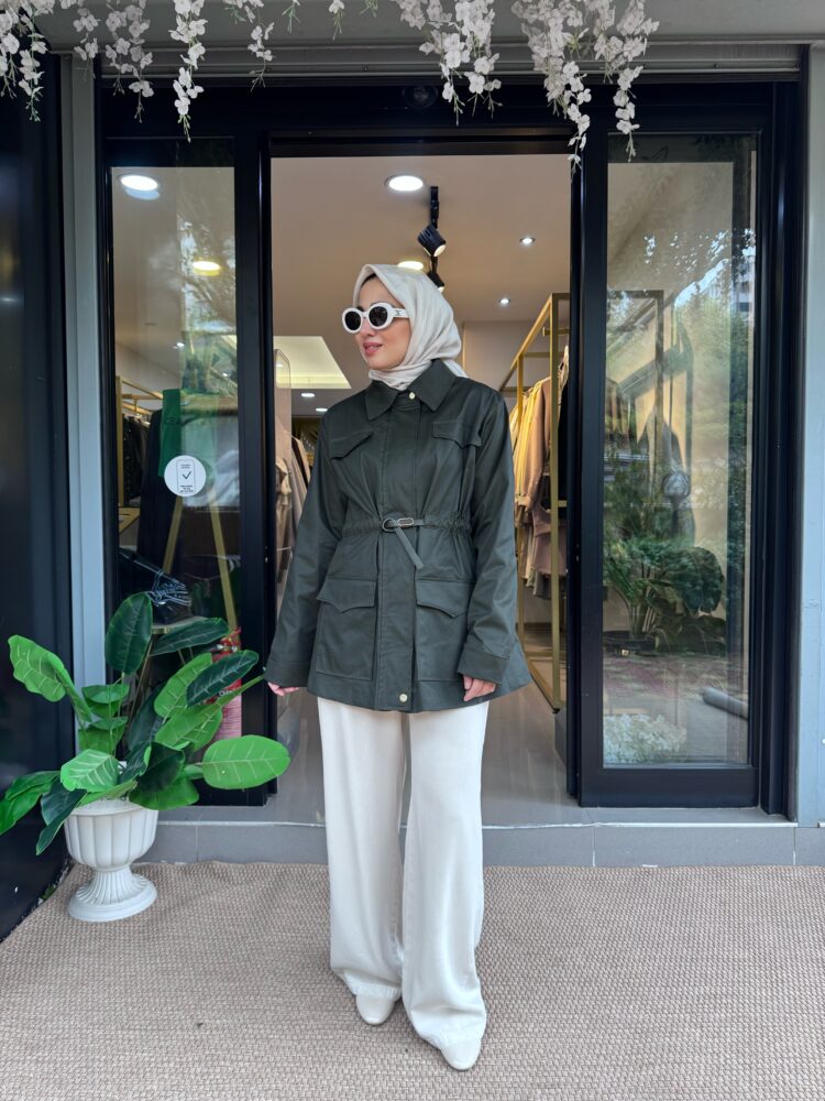 Kemerli Yağmurluk-Haki