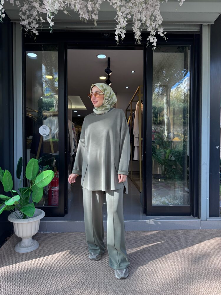 Eteği Kesik Qupra Modal Takım-Yeşil